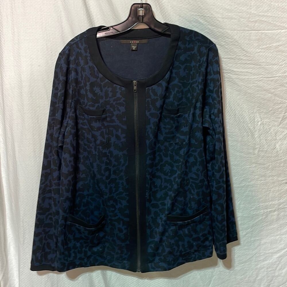 Fever 1x black blue animal print unlined front zip jacket round collar euc